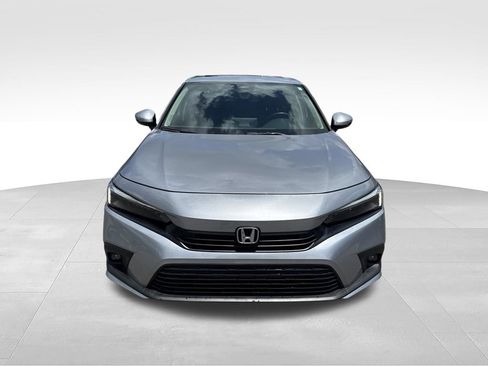Used 2024 Honda Civic Touring image 2