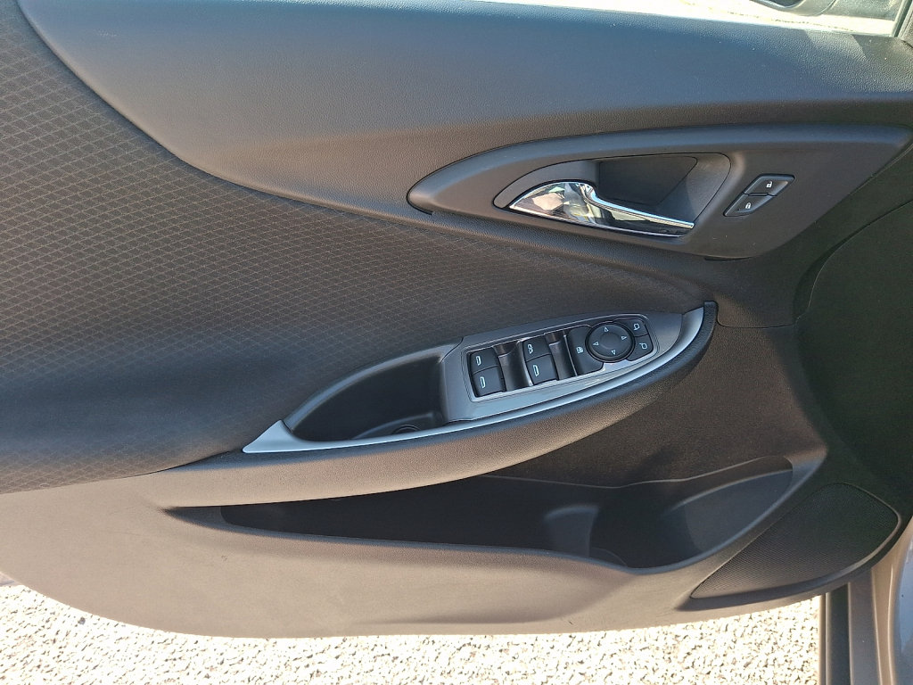 Used 2025 Chevrolet Malibu LT FWD image 22