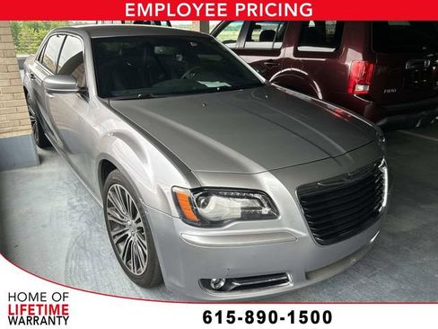 Used 2014 Chrysler 300 S RWD image 1