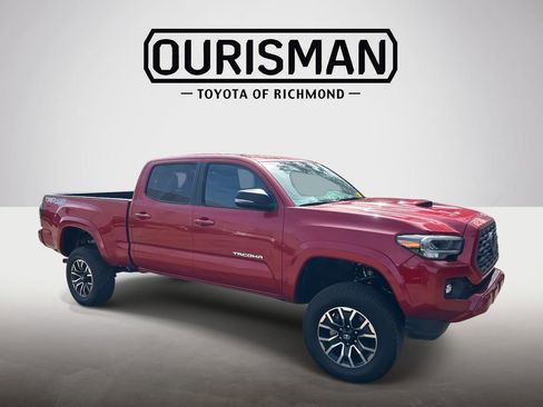 Used 2023 Toyota Tacoma TRD Sport w/ TRD Premium Sport Package image 2
