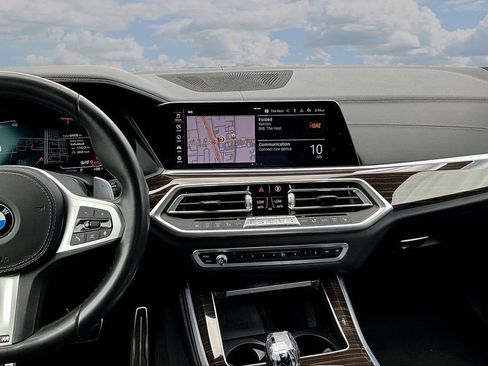 Used 2020 BMW X5 sDrive40i w/ M Sport Package RWD image 9