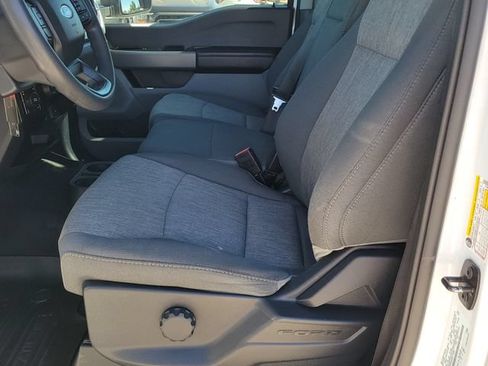 Used 2024 Ford F250 XL w/ STX Appearance Package AWD/4WD image 6