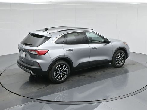 Used 2022 Ford Escape SEL image 44