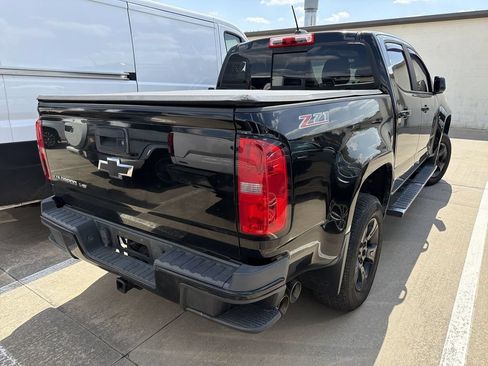Used 2017 Chevrolet Colorado Z71 RWD image 3