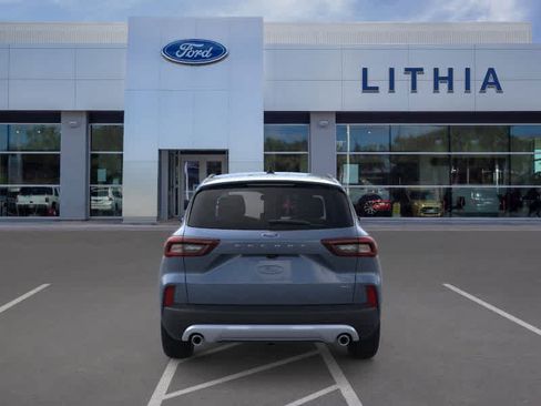 New 2025 Ford Escape SE w/ PHEV Premium Package FWD image 5