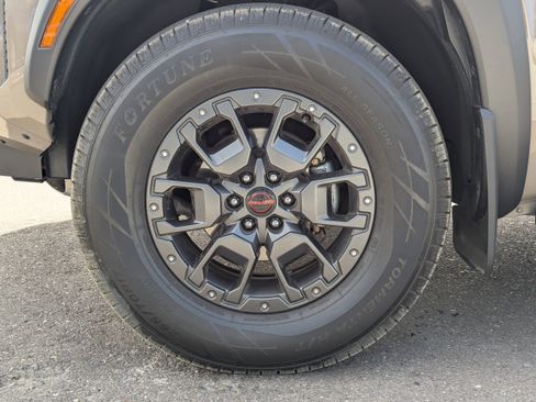 Used 2022 Nissan Frontier PRO-4X w/ Pro-4X Premium Package AWD/4WD image 48