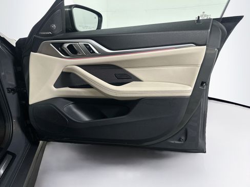 Used 2023 BMW i4 eDrive35 RWD image 34