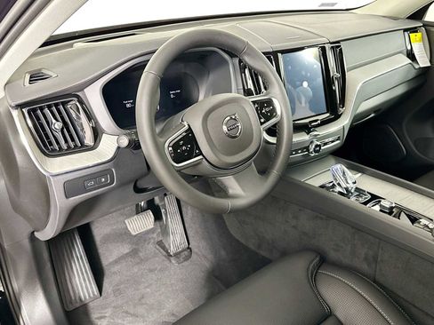 Certified 2025 Volvo XC60 T8 Ultra w/ Protection Package Premier image 7
