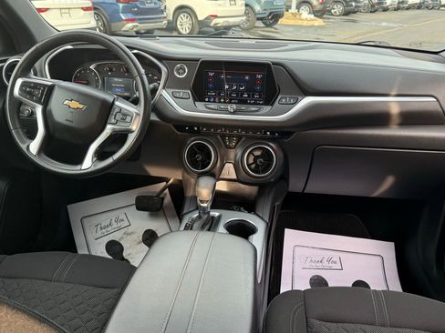 Used 2021 Chevrolet Blazer LT FWD image 19
