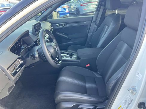 Certified 2025 Honda Civic Sport image 18