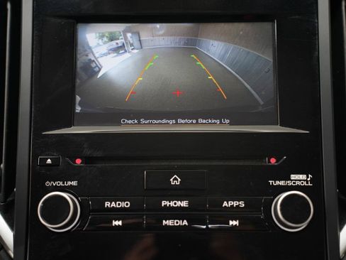Used 2020 Subaru Forester AWD/4WD image 21