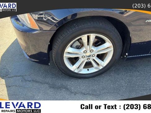 Used 2011 Dodge Charger R/T w/ Driver Confidence Group AWD/4WD image 9
