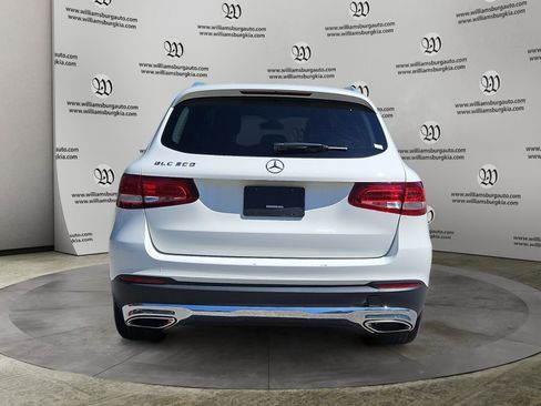 Used 2018 Mercedes-Benz GLC 300 image 4