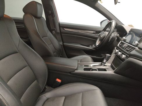 Used 2019 Honda Accord Sport image 21