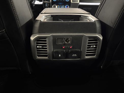 Used 2019 Ford F150 Platinum w/ Equipment Group 701A Luxury image 26