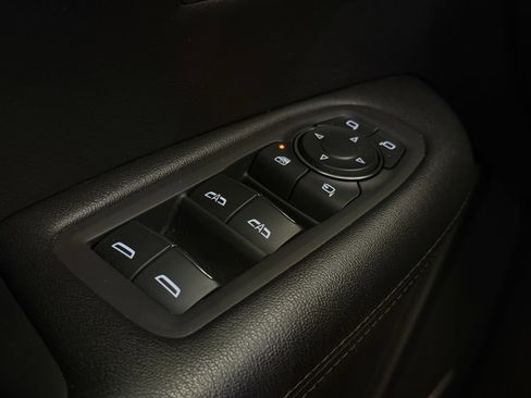Used 2019 Cadillac XT5 Luxury AWD/4WD image 44