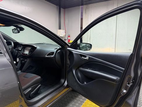 Used 2016 Dodge Dart SXT image 21