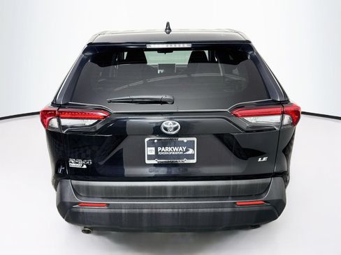 Certified 2025 Toyota RAV4 LE FWD image 6