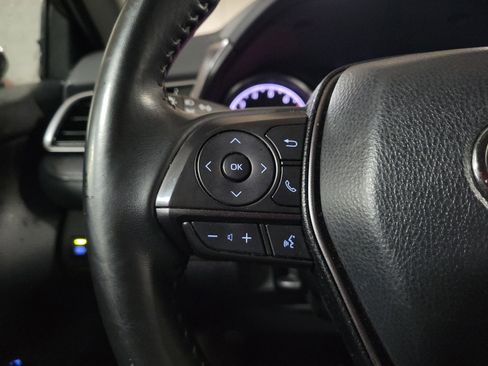 Used 2024 Toyota Camry SE image 23