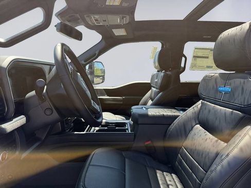 New 2026 Ford F250 Platinum AWD/4WD image 11