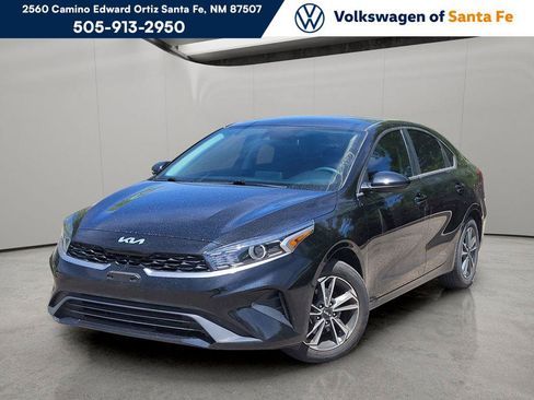 Used 2024 Kia Forte LXS FWD image 1