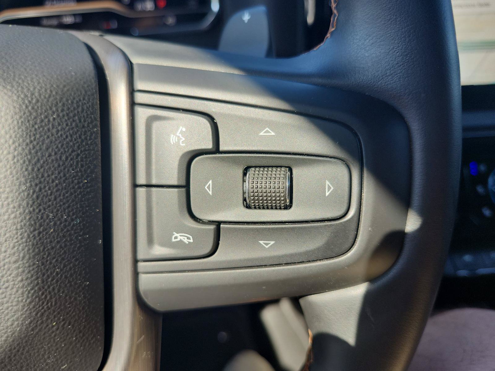 Certified 2025 GMC Sierra 1500 AT4 w/ AT4 Premium Package AWD/4WD image 30