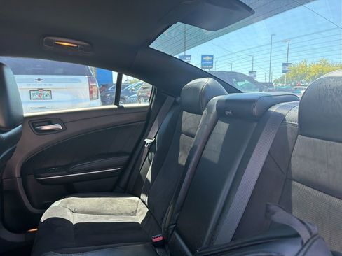 Used 2020 Dodge Charger Scat Pack RWD image 9