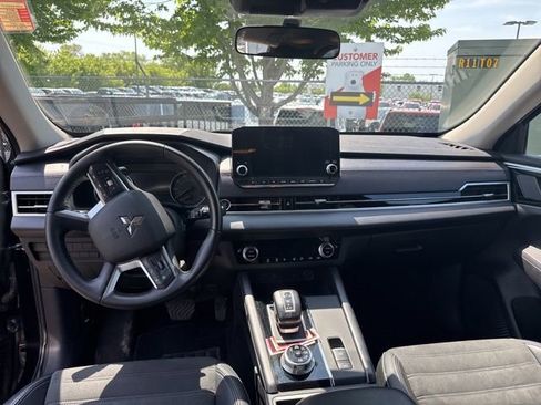 Used 2024 Mitsubishi Outlander SE AWD/4WD image 7