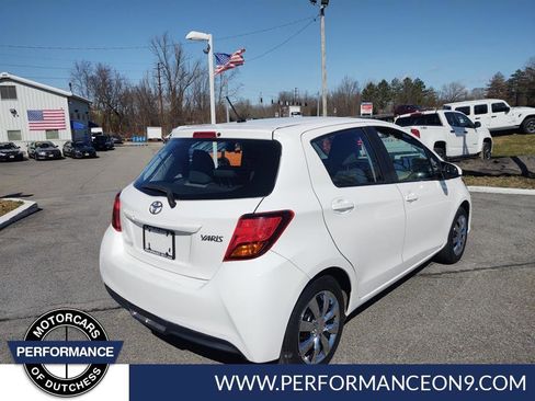 Used 2017 Toyota Yaris L w/ Carpet Mat Package image 3