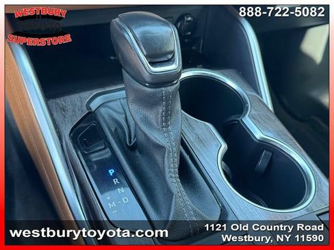 Certified 2024 Toyota Highlander Platinum AWD/4WD image 33