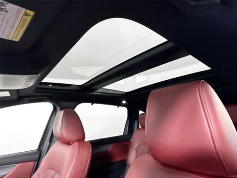 Used 2025 MAZDA CX-70 Plug-In Hybrid w/ Premium Plus image 6