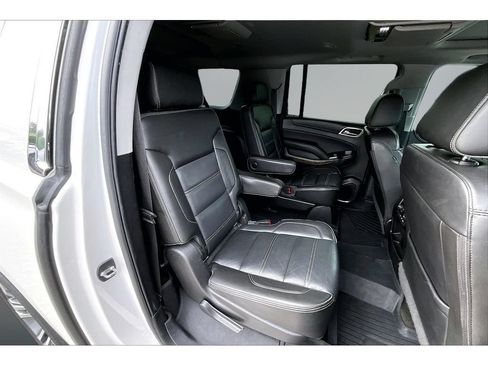Used 2018 GMC Yukon XL Denali w/ Denali Ultimate Package AWD/4WD image 25