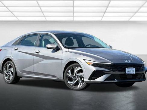 New 2025 Hyundai Elantra Limited image 1
