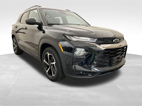 Used 2022 Chevrolet TrailBlazer RS w/ Sun and Liftgate Package FWD image 7