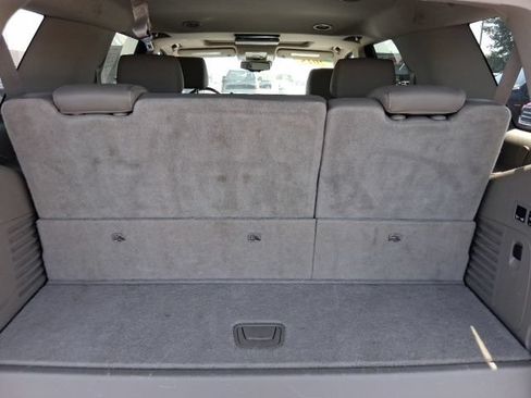 Used 2015 Chevrolet Tahoe LTZ AWD/4WD image 19