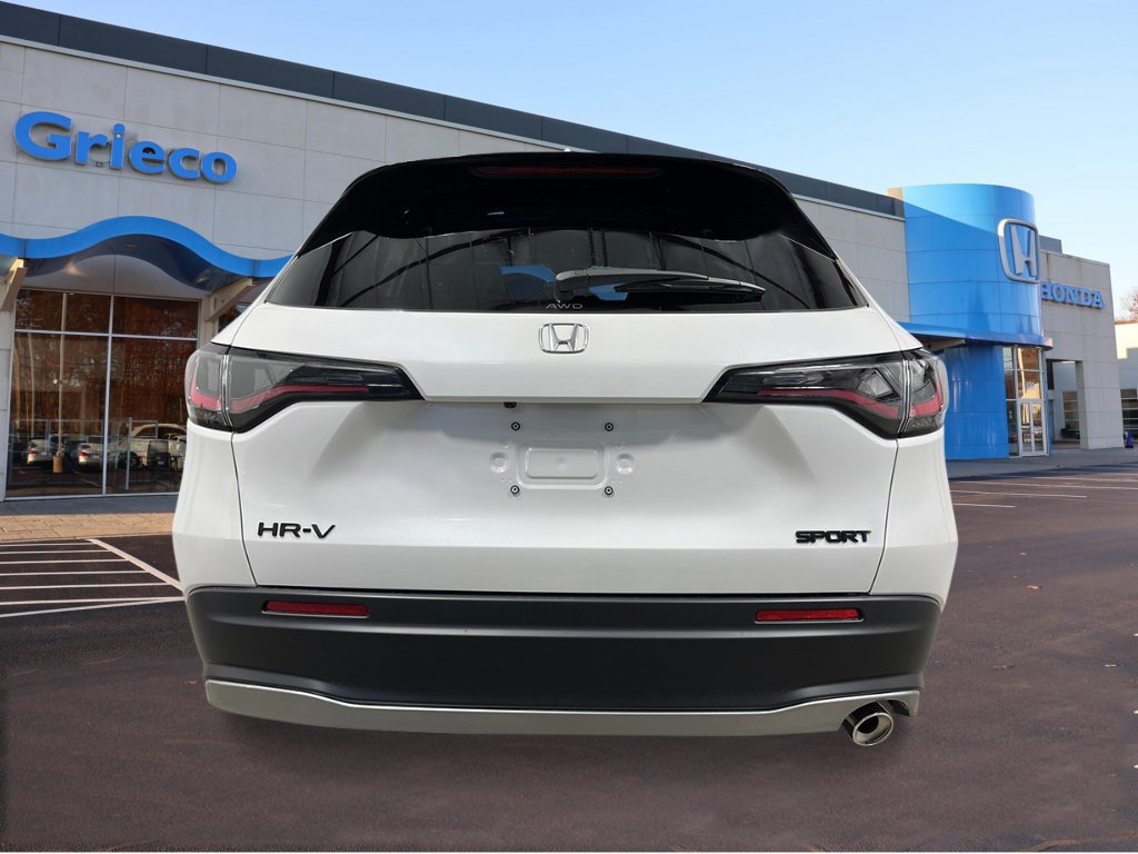New 2027 Honda HR-V Sport image 4