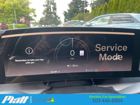 Used 2024 Lucid Air Touring AWD/4WD image 31