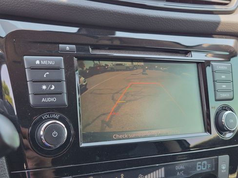 Certified 2020 Nissan Rogue SV AWD/4WD image 24