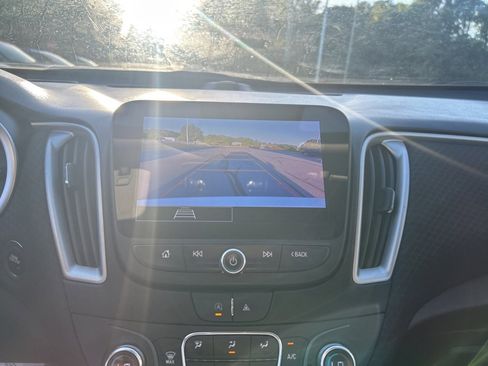 Used 2024 Chevrolet Malibu LT image 24