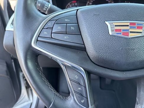 Used 2017 Cadillac XT5 Luxury w/ Driver Awareness Package AWD/4WD image 24