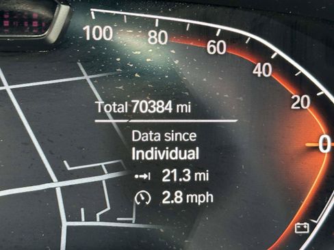 Used 2022 BMW X6 xDrive40i w/ M Sport Package AWD/4WD image 36