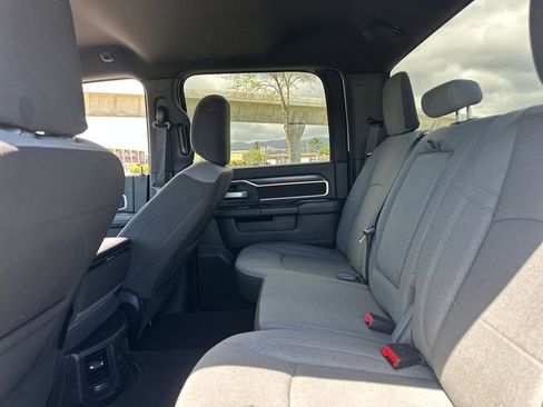 Used 2024 RAM 2500 Big Horn AWD/4WD image 15