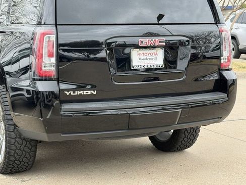Used 2017 GMC Yukon SLE w/ SLE Value Package image 6