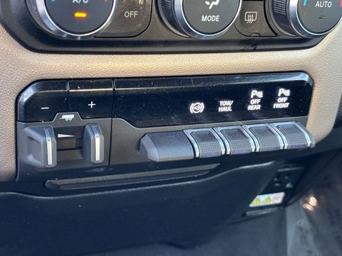 Used 2022 RAM 2500 Laramie AWD/4WD image 31