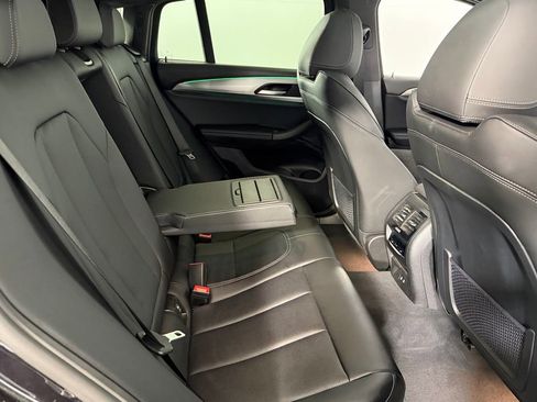 Used 2025 BMW X4 xDrive30i image 30