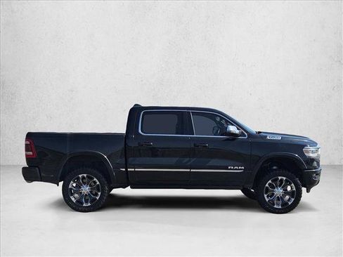 Used 2023 RAM 1500 Limited w/ Body Color Bumper Group AWD/4WD image 4