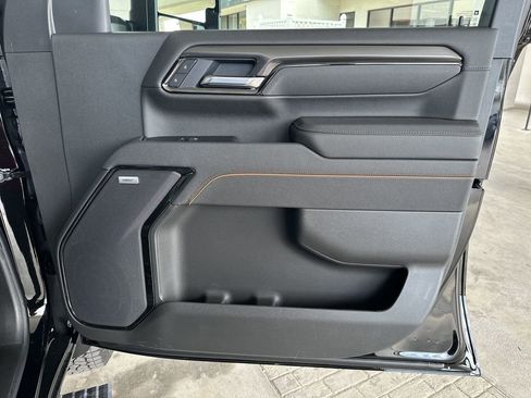 New 2026 GMC Sierra 2500 AT4 w/ AT4 Premium Plus Package AWD/4WD image 38