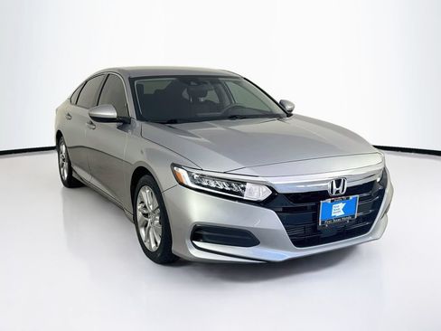 Used 2018 Honda Accord LX image 1