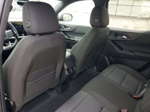 New 2026 Chevrolet Equinox LT w/ Midnight Edition FWD image 9