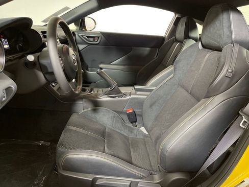 New 2026 Toyota GR86 YUZU Limited image 12